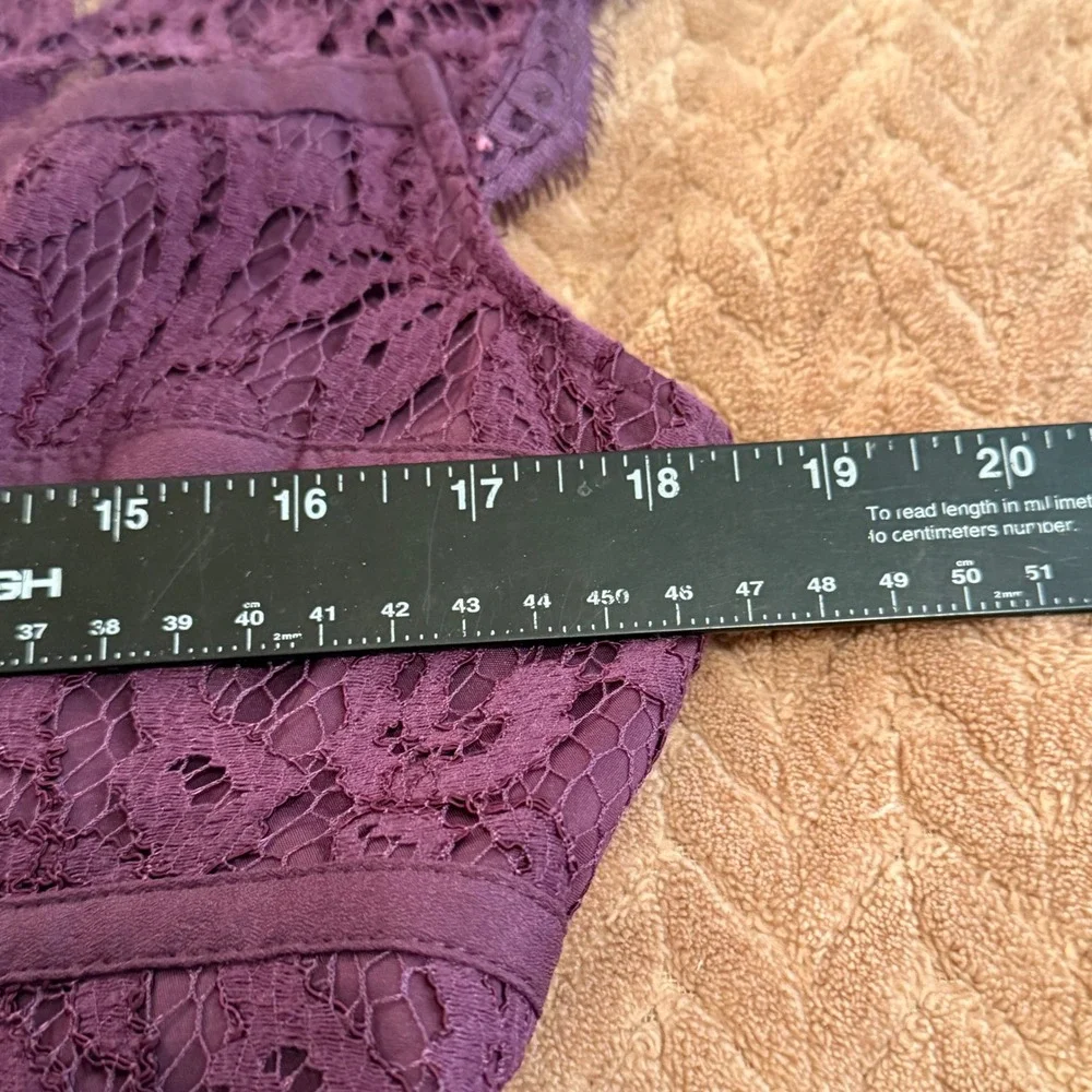 Adrianna Papell Purple Lace Sheath‎ Dress Cap Sleeve V-Neck Cocktail Size 6